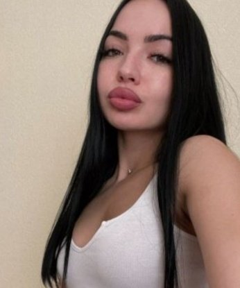 Оляша, 23 года